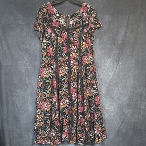 Torrid Black Floral Midi Dress